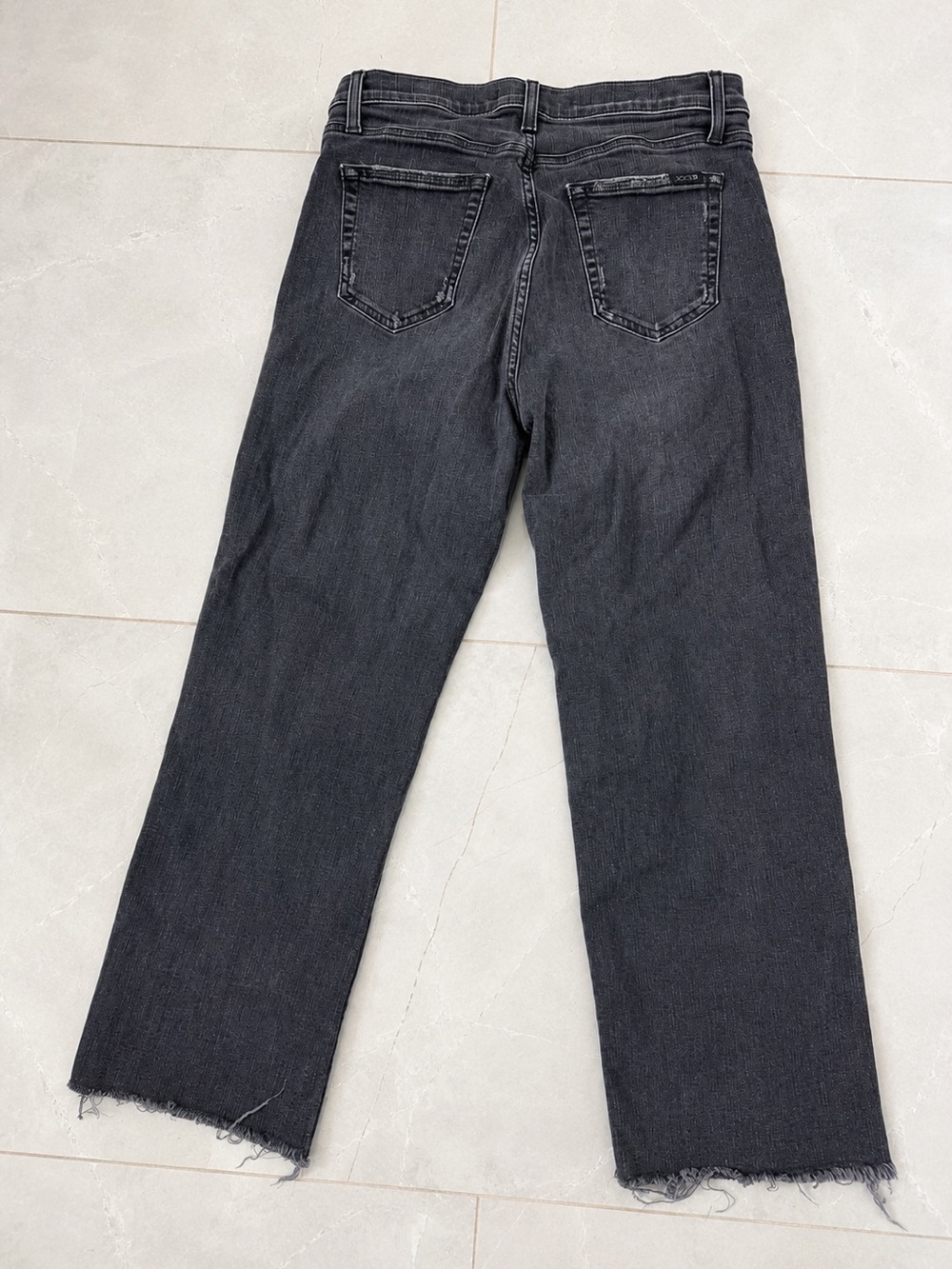 Joe’s Jeans Black Cropped Wide-Leg Jeans – Size 30 – Raw Hem Premium Denim - Picture 3 of 5